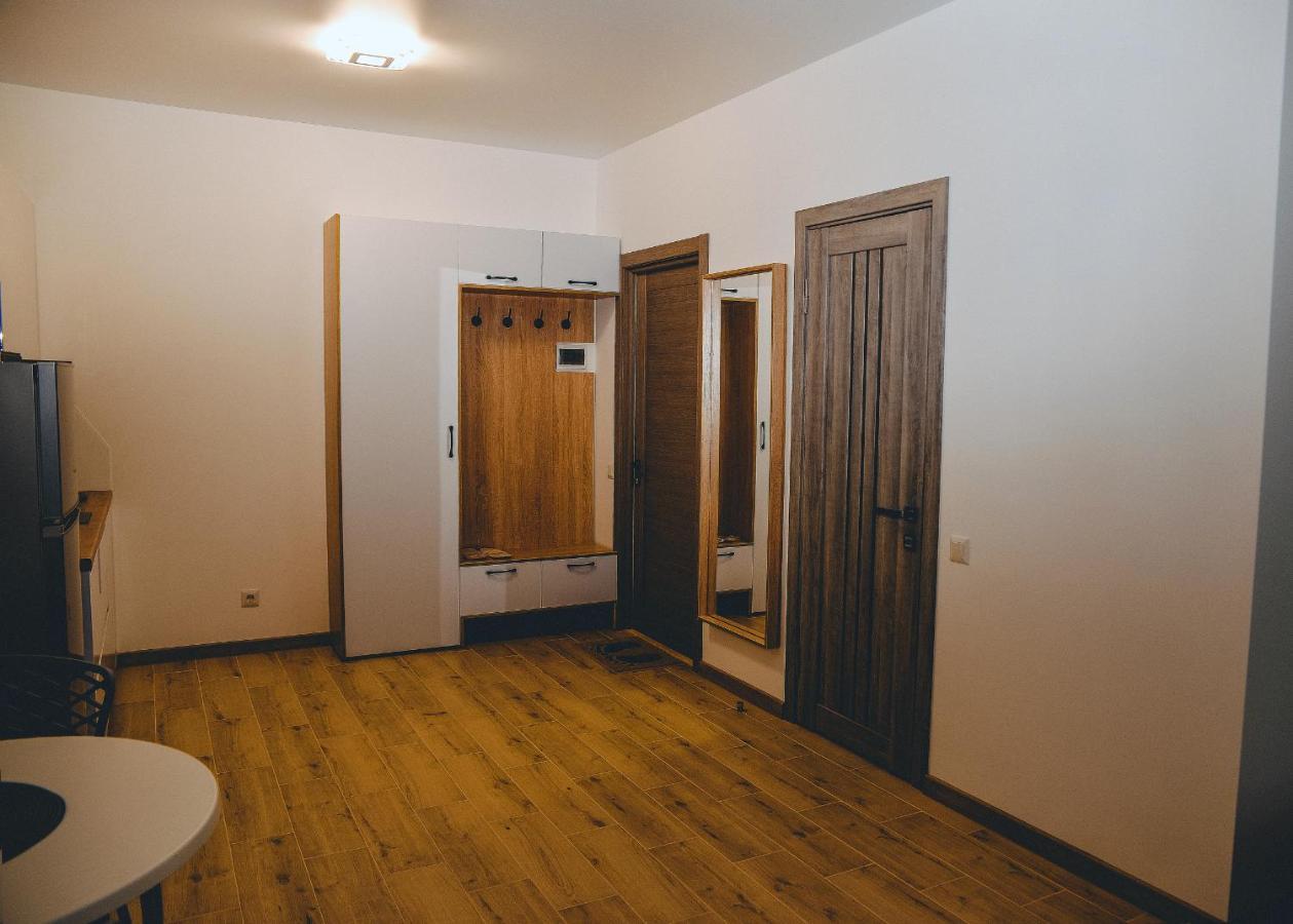 Four Rooms Apartments Cerkasî Exterior foto